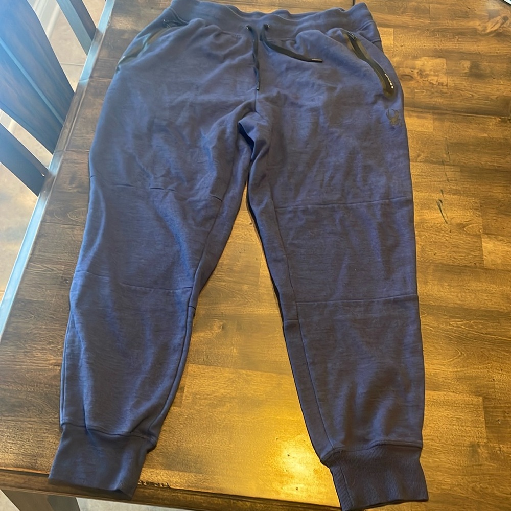 Men’s joggers - Picture 2 of 7